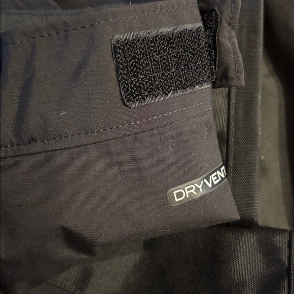 NORTH FACE FREEDOM Snow/Ski INSULATED PANTS BOYS in Black - Picture 6 of 16